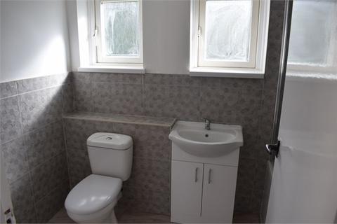 3 bedroom semi-detached house to rent, Broomy Hill Road, Throckley, Newcastle upon Tyne, NE15