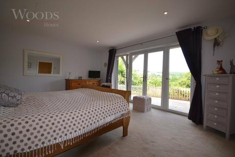 4 bedroom detached house for sale, Highview, Broadhempston, Totnes, Devon
