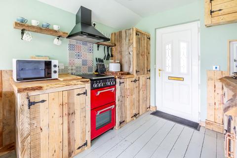 2 bedroom chalet for sale, Bush Estate, Eccles-On-Sea