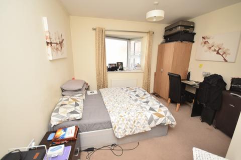 2 bedroom flat for sale, Spectre Court, Hatfield AL10