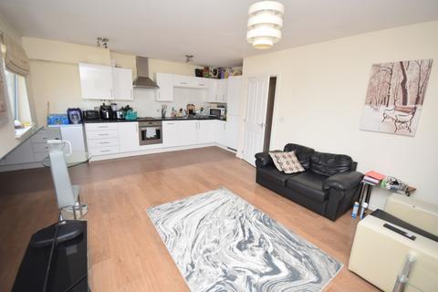 2 bedroom flat for sale, Spectre Court, Hatfield AL10