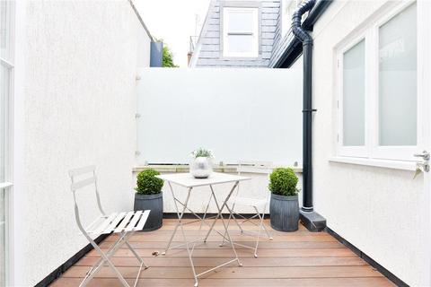4 bedroom terraced house to rent, Leinster Mews, London, W2.
