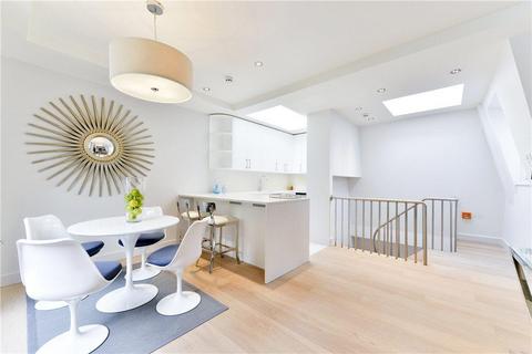 4 bedroom terraced house to rent, Leinster Mews, London, W2.