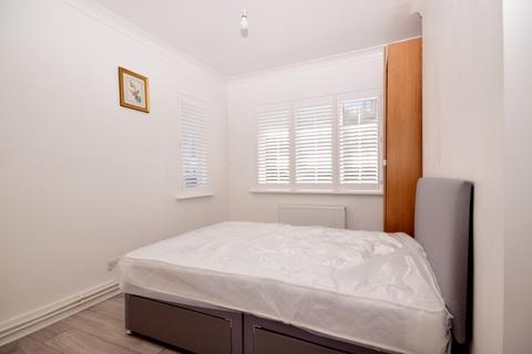 House share to rent, Leslie Park Road Croydon CR0