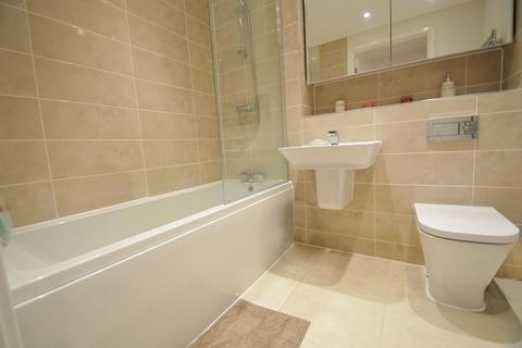 1 bedroom apartment for sale, Windsor Road, Slough, Berkshire, SL1