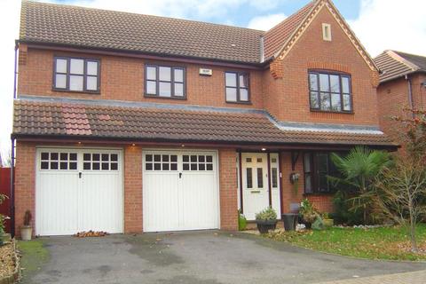 5 bedroom detached house for sale, Langton Drive, Two Mile Ash, Milton Keynes, Buckinghamshire, MK8