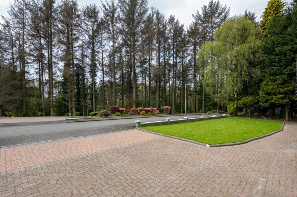 Wellknowe Avenue, Thorntonhall 5 bed detached bungalow for sale £579,000