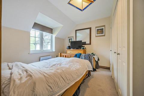 2 bedroom flat for sale, Newbury,  Berkshire,  RG14