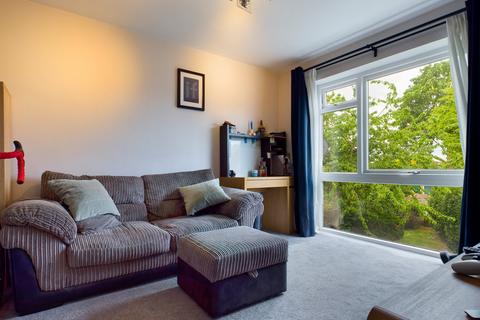 1 bedroom apartment for sale, Feltham Hill Road, Ashford, Surrey, TW15