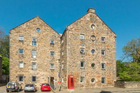 Flat C, 2a Dean Path, Edinburgh, EH4 3BA