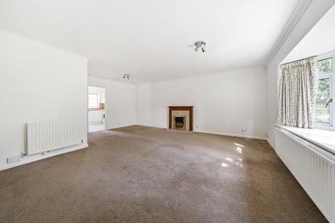 2 bedroom apartment for sale, Barrowdene Close, Pinner, HA5