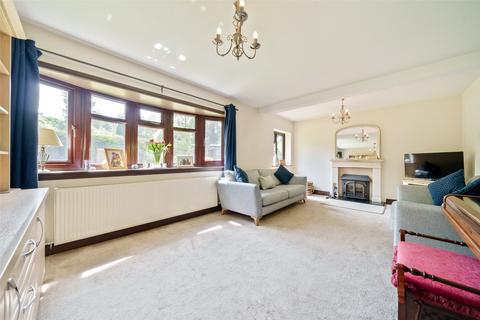 4 Birchside, Crowthorne, RG45 6HP
