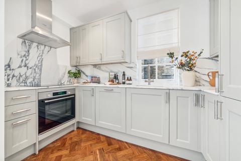 2 bedroom flat for sale, Draycott Place, Chelsea