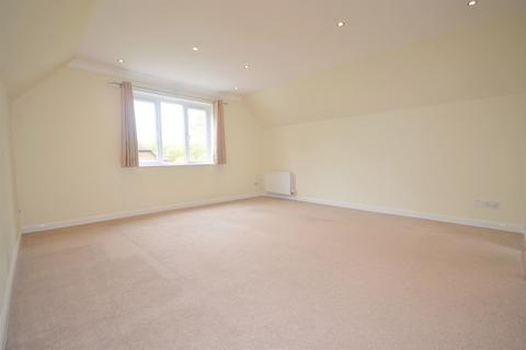 2 bedroom flat to rent, Millfield, The Street, Bramber, Steyning, BN44