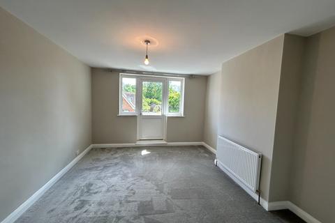 2 bedroom apartment to rent, Ellington Road, Taplow, Buckinghamshire