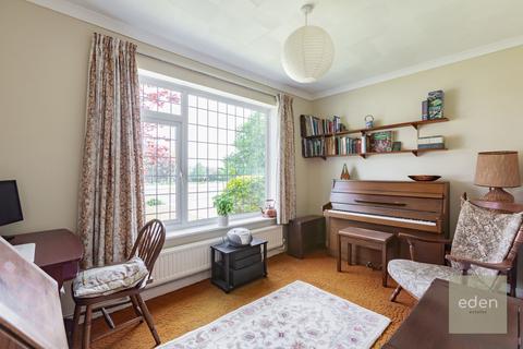 55 Ash Grove, Maidstone, ME16 0AD
