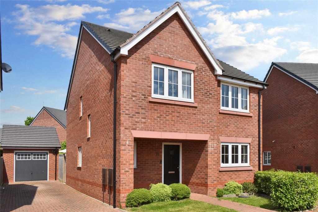 Drakes Broughton, Pershore WR10 3 bed detached house for sale £425,000