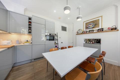undefined, Prebend Mansions, Chiswick High Road, London