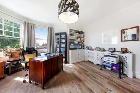 undefined, Prebend Mansions, Chiswick High Road, London