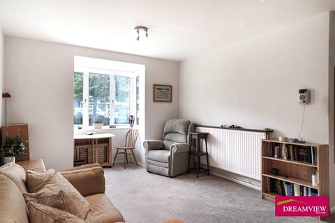 1 bedroom flat for sale, BIRNBECK COURT, 850 FINCHLEY ROAD, TEMPLE FORTUNE, NW11