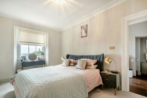 3 Tottenham Place, Bristol, BS8 1AJ
