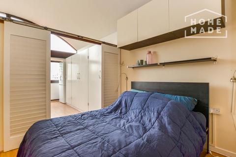 1 bedroom flat to rent, Crescent House, Golden Lane Estate, EC1Y