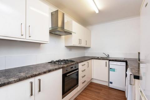 3 bedroom apartment to rent, Worple Road, Wimbledon, SW19