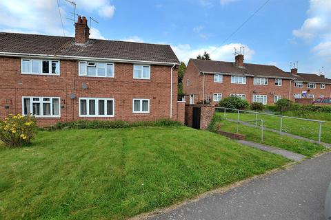 14 Broughton Road, Finchfield, Wolverhampton, WV3 9AL