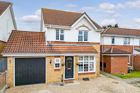3 bedroom detached house for sale, Fortinbras Way, Chelmsford, CM2