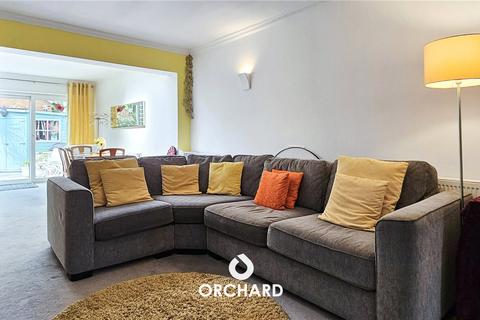 3 Kempton Close, Uxbridge, UB10 8RP