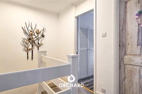 3 Kempton Close, Uxbridge, UB10 8RP