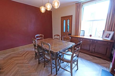 14 Ash Grove, Barnoldswick, BB18 5NN