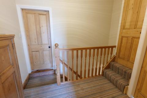 14 Ash Grove, Barnoldswick, BB18 5NN