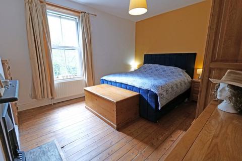 14 Ash Grove, Barnoldswick, BB18 5NN