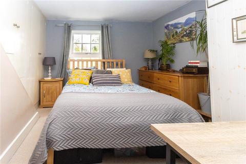 2 bedroom terraced house to rent, Station Road, Harpenden, Hertfordshire