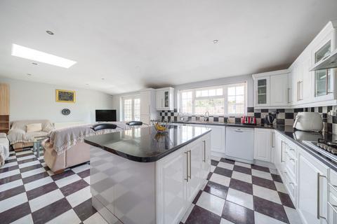 4 bedroom end of terrace house for sale, Campbell Close, Kempston, Bedford