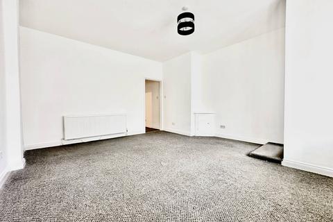 2 bedroom flat to rent, Ormonde Street, Sunderland SR4