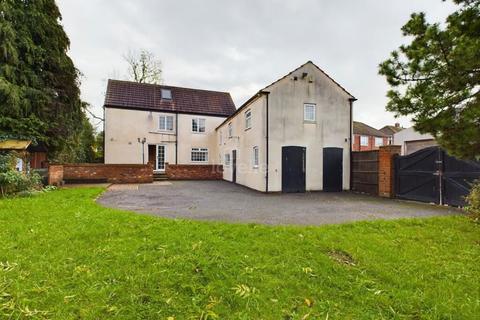 5 bedroom detached house for sale, Briars Lane, Stainforth, Doncaster, South Yorkshire, DN7 5AZ