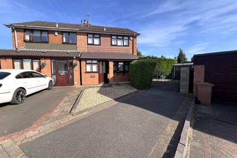 3 bedroom semi-detached house for sale, Colliers Close, Willenhall