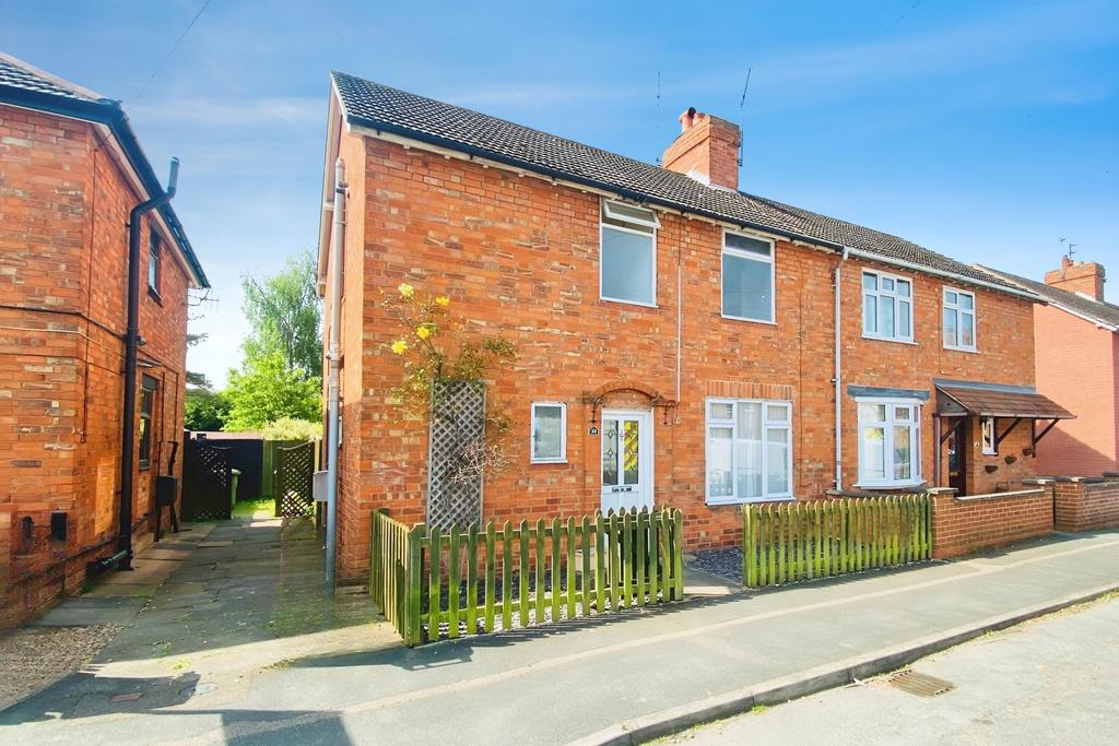 Sandford Road, Syston, LE7 3 bed semidetached house for sale £260,000