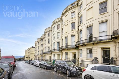 2 bedroom flat for sale, Brunswick Place, Hove, East Sussex, BN3