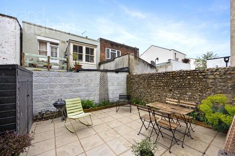 2 bedroom flat for sale, Brunswick Place, Hove, East Sussex, BN3