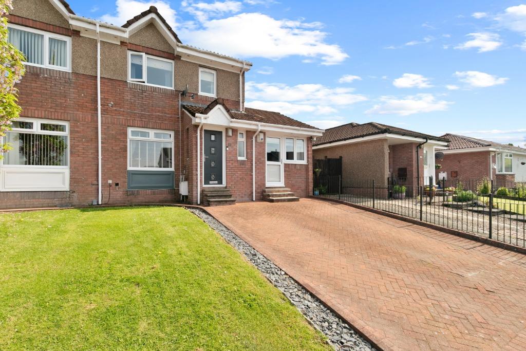 Broomhill Crescent, Alexandria, West Dunbartonshire, G83 4 bed semi