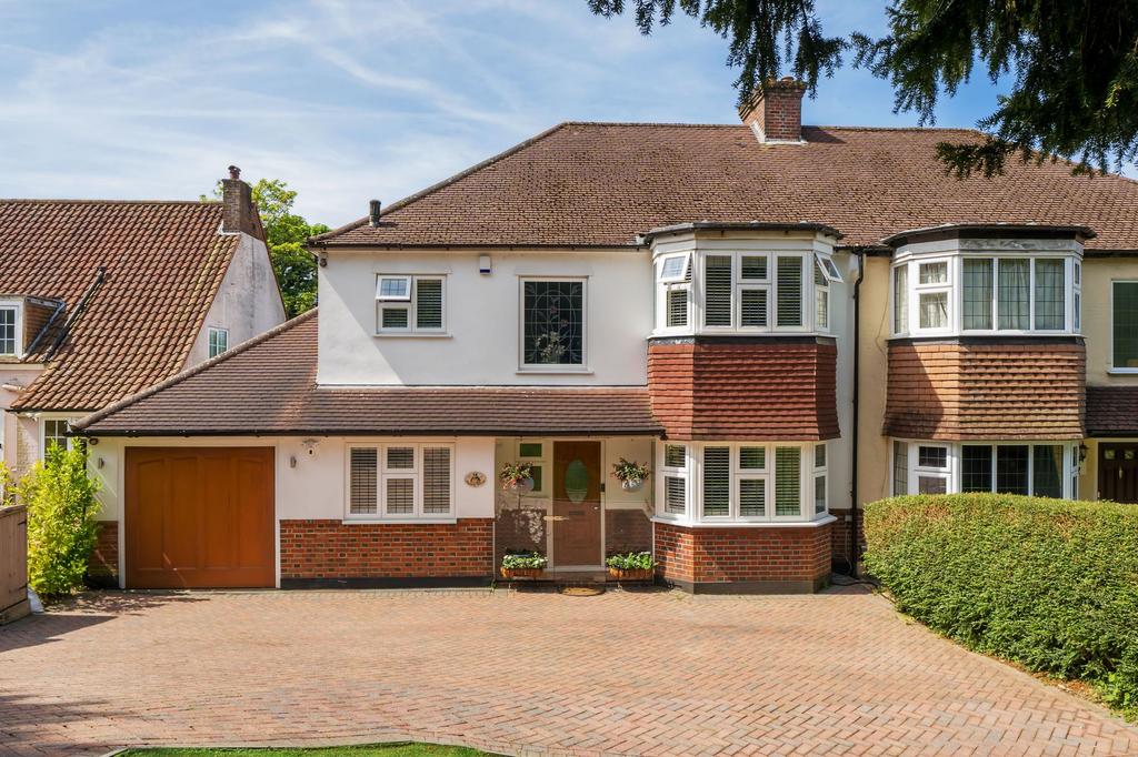 Coulsdon road coulsdon cr5 3 bed semi detached house 775 000