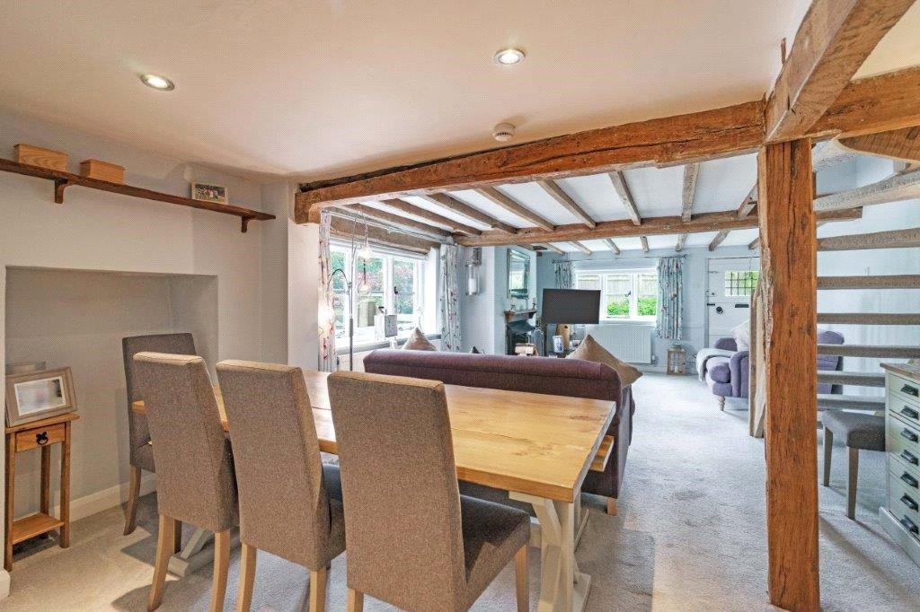 Sitting/Dining Room