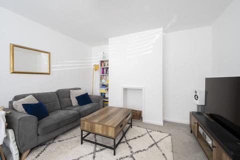 3 bedroom semi-detached house to rent, Southdown Road, Hersham, Walton-on-Thames, Surrey, KT12