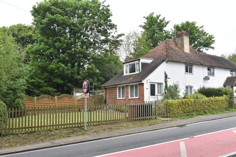 1, Hope Cottage Charing Hill, Charing, Ashford, TN27 0NF