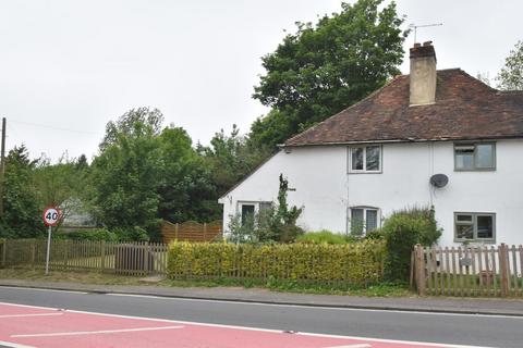 1, Hope Cottage Charing Hill, Charing, Ashford, TN27 0NF