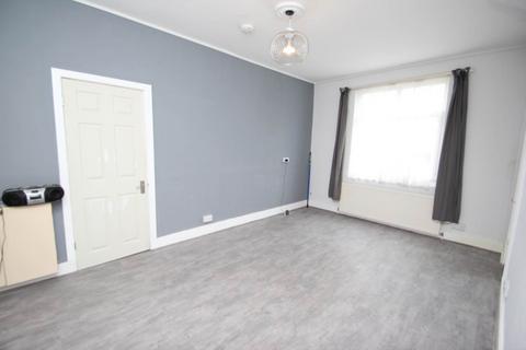 141 Bournemouth Park Road, Southend-on-sea, SS2 5JN