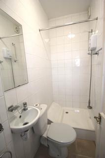 141 Bournemouth Park Road, Southend-on-sea, SS2 5JN